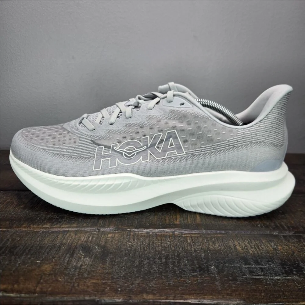 Like New! Hoka One One Men's Athletic Shoes Gray White